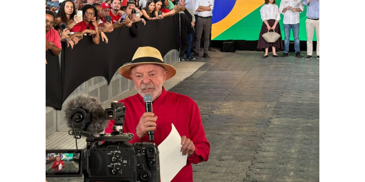 Lula visita obras de duplicação da BR-116 e da Ponte do São Raimundo