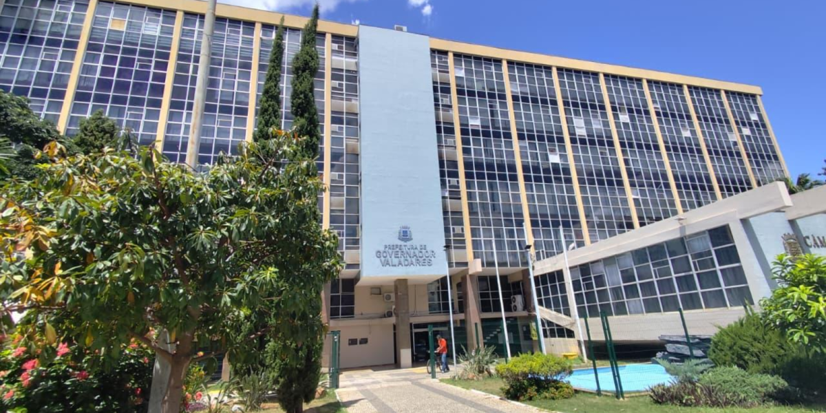 Prefeitura instaura sindicância para apurar situação de 278 trabalhadores sem contratação publicada